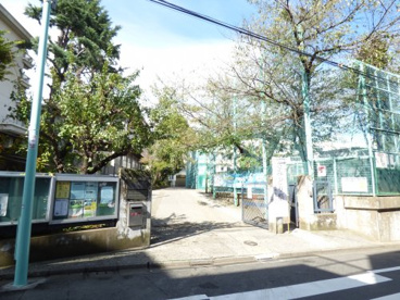 渋谷区立鉢山中学校の画像3
