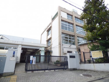 目黒区立五本木小学校の画像2