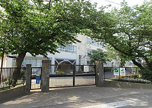 岸和田市立春木中学校の画像1