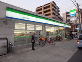 ファミリーマート 西淀川柏里店