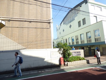 目黒区立大鳥中学校の画像4