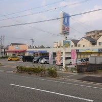 ローソン 西宮愛宕山店の画像1