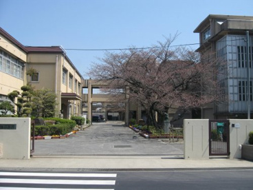 城陽市立城陽中学校の画像1