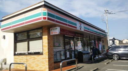 セブンイレブン 千葉柏井町店の画像1