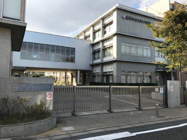 藤沢市立本町小学校の画像1