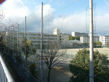 箕面市立第六中学校の画像1