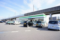 ファミリーマート 女池上山一丁目店