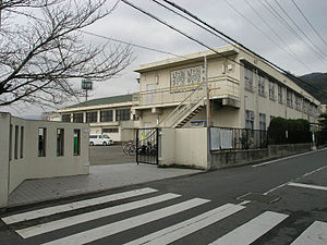 八尾市立南高安小学校の画像1
