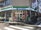 ファミリーマート 神大入口店