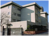 寝屋川市立友呂岐中学校