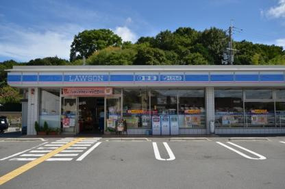 ローソン 川西矢問二丁目店の画像1
