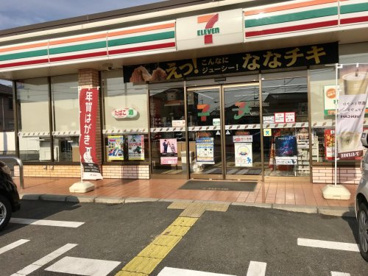 セブンイレブン 八日市小脇店の画像1