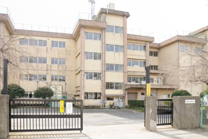東大和市立第四中学校の画像1