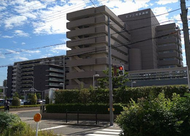 大阪市立十三市民病院の画像1