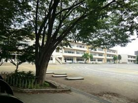富士見市立針ケ谷小学校の画像1