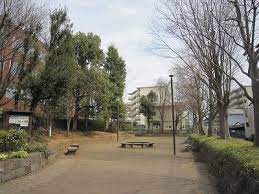 下連雀けやき広場の画像1