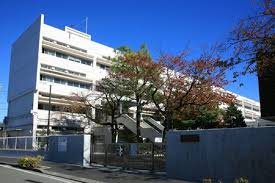 狛江市立狛江第二中学校の画像1