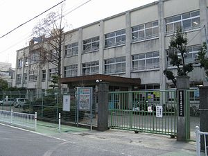 藤井寺市立藤井寺中学校の画像1