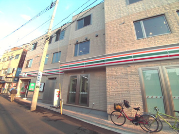 セブンイレブン生麦店の画像4