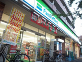 ファミリーマート 新桜台店
