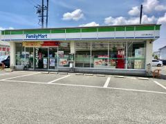 ファミリーマート 八日市春日町店の画像1