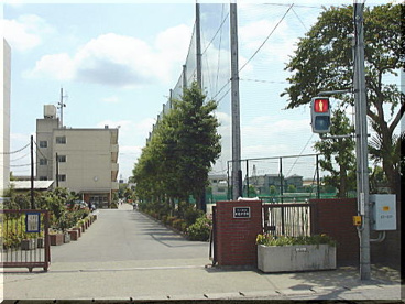 さいたま市立日進中学校の画像1