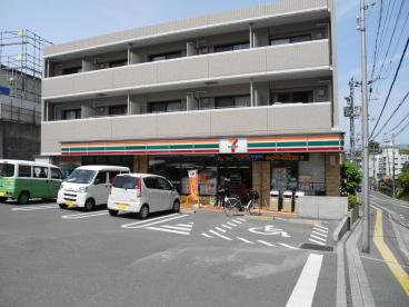 セブンイレブン 枚方東中振2丁目店の画像1
