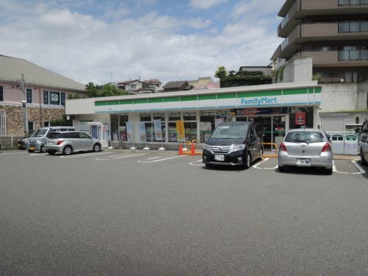 ファミリーマート 下永谷店の画像1