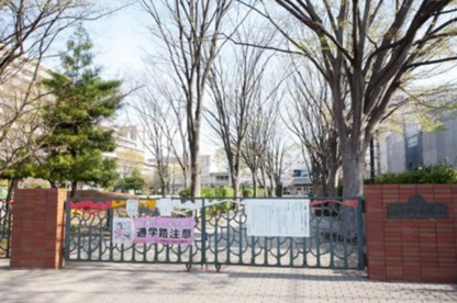 板橋区立金沢小学校の画像1