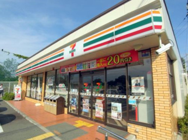 セブンイレブン　神戸高丸インター店の画像1
