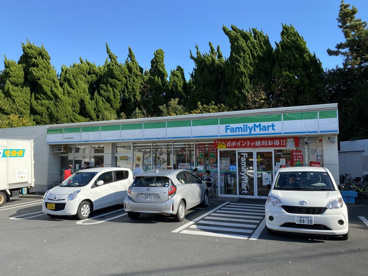 ファミリーマート湘南東海岸店の画像1