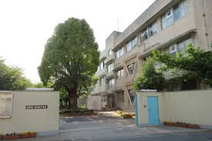 東大阪市立意岐部中学校