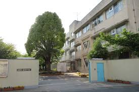 東大阪市立意岐部中学校の画像1