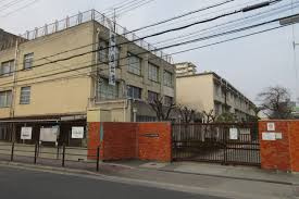 大阪市立瓜破中学校の画像1