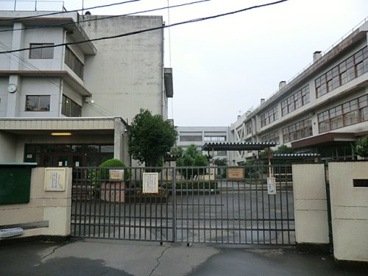 立川市立立川第五中学校の画像1