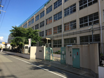 西堤小学校