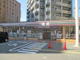 セブンイレブン 大阪西中島南方店