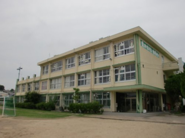 枚方市立香陽小学校の画像1