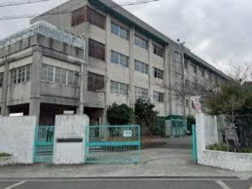 寝屋川市立中木田中学校の画像1
