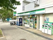 ファミリーマート 柳屋ひよどり台店の画像1