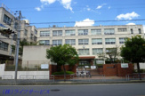 新東三国小学校