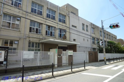 新高小学校の画像1