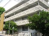 図書館 文京区立小石川図書館