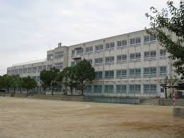 登美丘中学校の画像1