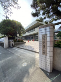 熊本市立託麻西小学校の画像1