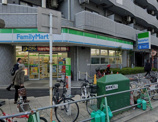 ファミリーマート 天六駅前店