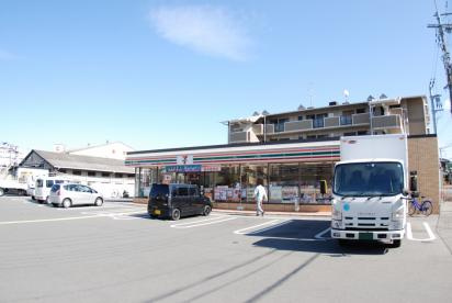 セブンイレブン 寝屋川仁和寺町店の画像1