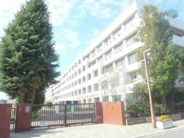 三鷹市立第一中学校の画像1