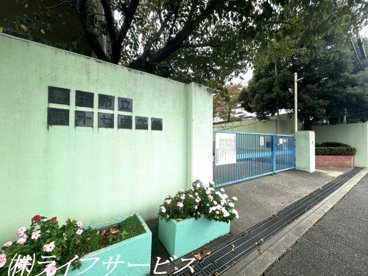 豊中市立第十七中学校の画像1