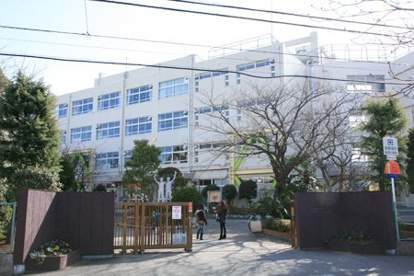 市川市立新浜小学校の画像1